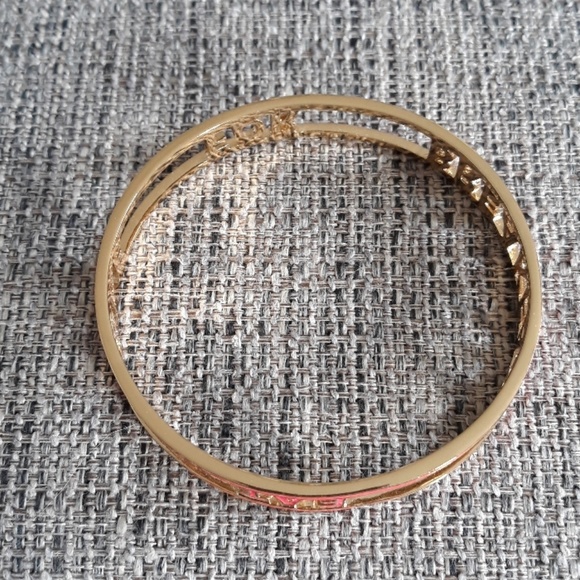 New Kate Spade Eat Cake for Breakfast Bangle - Picture 5 of 6